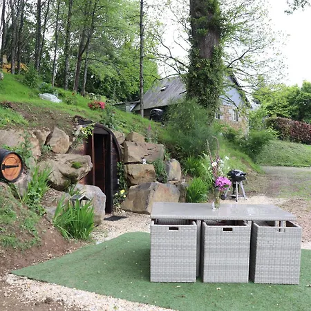 Sous-terre Holiday home *